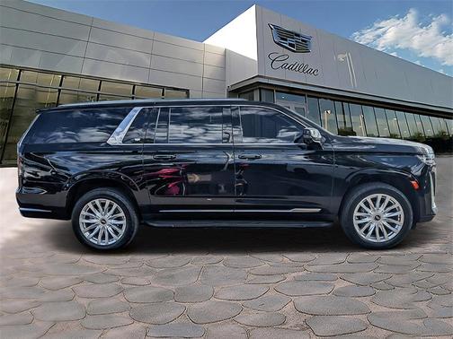 2024 Cadillac Escalade ESV Luxury