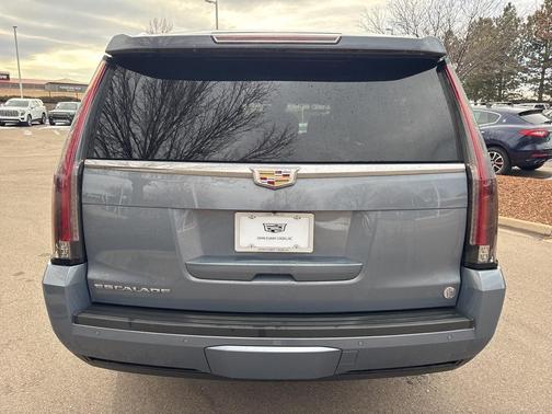 2015 Cadillac Escalade ESV Luxury
