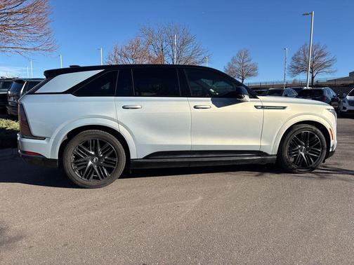 2025 Cadillac Escalade IQ Sport 2