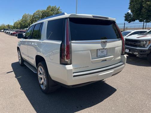 2015 Cadillac Escalade Luxury