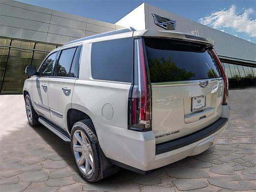 2015 Cadillac Escalade Luxury