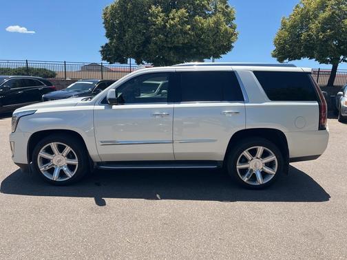 2015 Cadillac Escalade Luxury