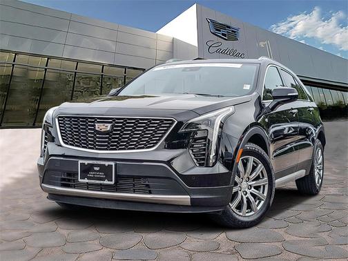 2021 Cadillac XT4 Premium Luxury