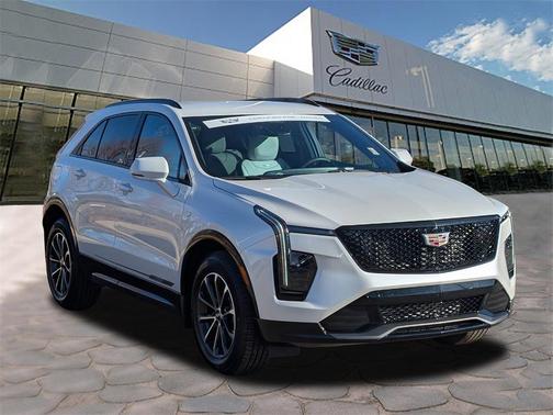 2024 Cadillac XT4 Sport