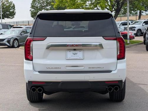 Summit White 2022 GMC Yukon XL Denali