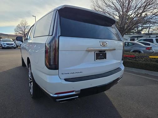 2025 Cadillac Escalade ESV Premium Luxury Platinum