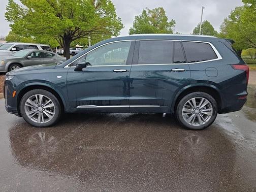 Emerald 2024 Cadillac XT6 Premium Luxury AWD