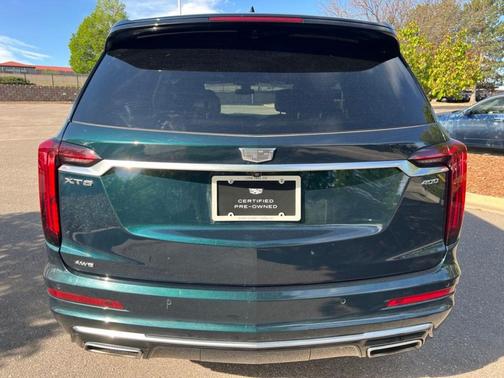 Emerald 2024 Cadillac XT6 Premium Luxury AWD