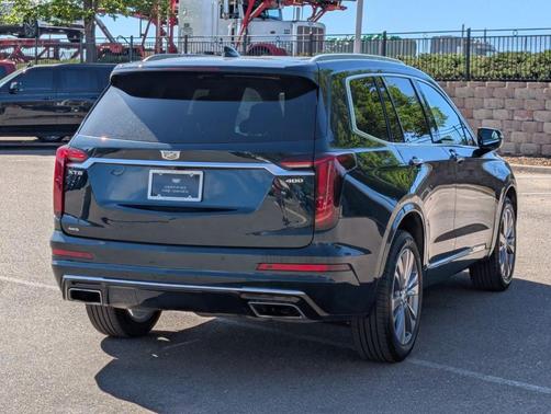 Emerald 2024 Cadillac XT6 Premium Luxury AWD