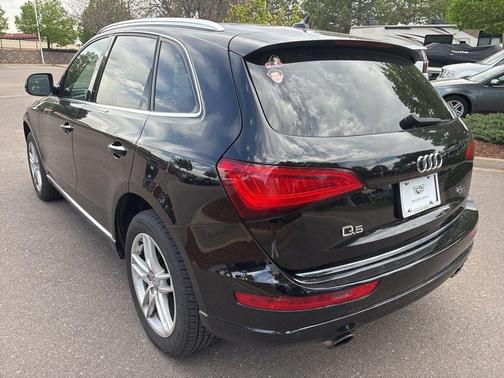 Brilliant Black 2015 Audi Q5 2.0T Premium Plus