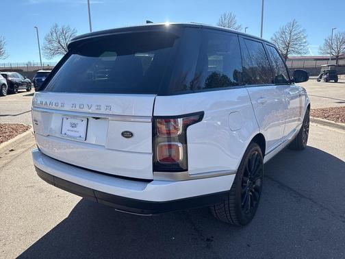 2022 Land Rover Range Rover P525 HSE Westminster