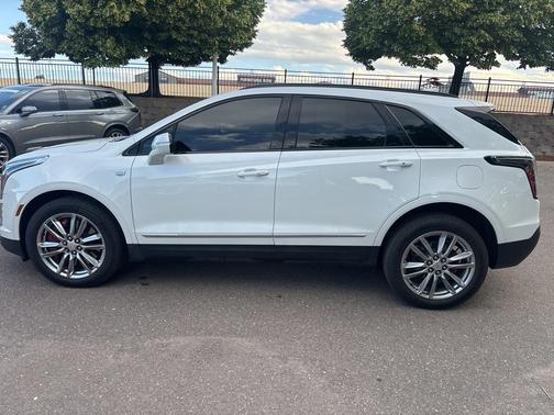 2022 Cadillac XT5 Sport