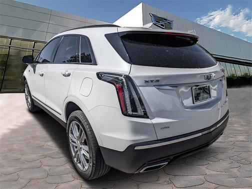 2022 Cadillac XT5 Sport