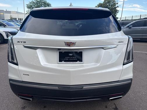 2022 Cadillac XT5 Sport
