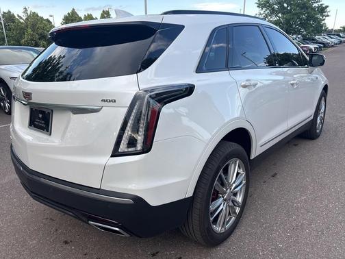 2022 Cadillac XT5 Sport