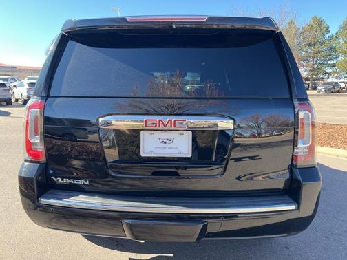 2016 GMC Yukon Denali