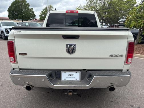 Pearl White 2018 RAM 1500 Laramie