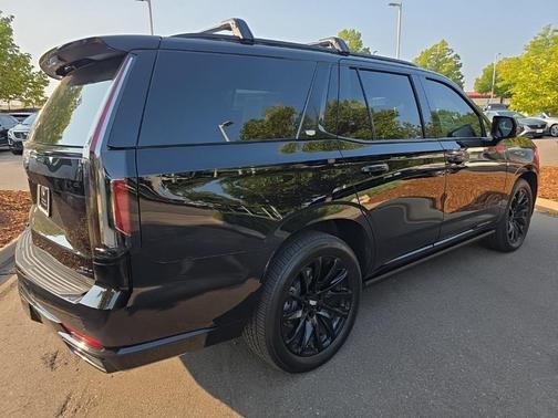 2024 Cadillac Escalade Sport Platinum