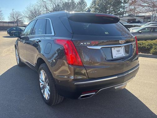 2019 Cadillac XT5 Platinum