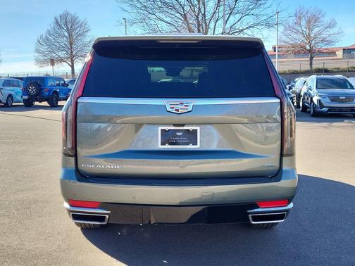 2024 Cadillac Escalade Premium Luxury Platinum