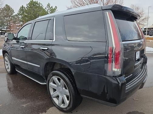 2020 Cadillac Escalade Luxury