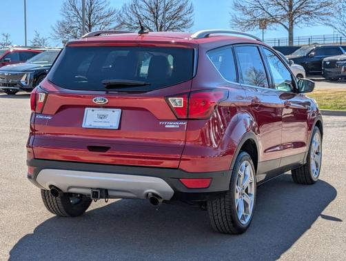 Ruby Red Metallic Tinted Clearcoat 2019 Ford Escape Titanium