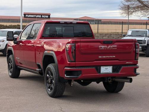 2024 GMC Sierra 2500 AT4