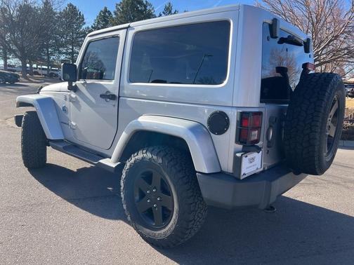 2012 Jeep Wrangler Sahara