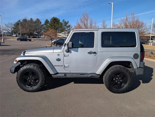 2012 Jeep Wrangler Sahara