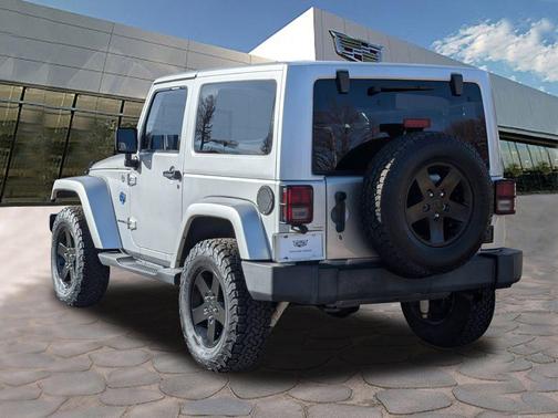 2012 Jeep Wrangler Sahara