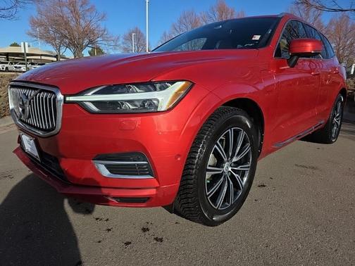 2019 Volvo XC60 Recharge Plug-In Hybrid T8 Inscription