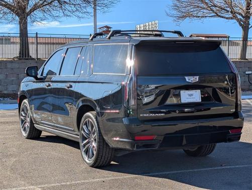2022 Cadillac Escalade ESV Sport Platinum