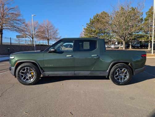 2022 Rivian R1T Adventure Package