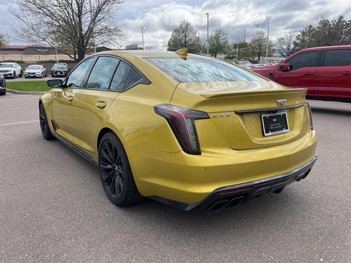 2024 Cadillac CT5-V Blackwing