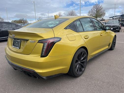 2024 Cadillac CT5-V Blackwing
