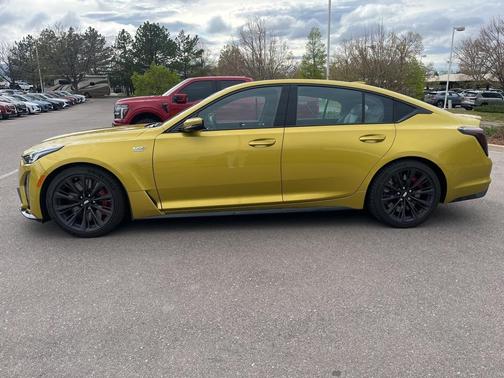 2024 Cadillac CT5-V Blackwing