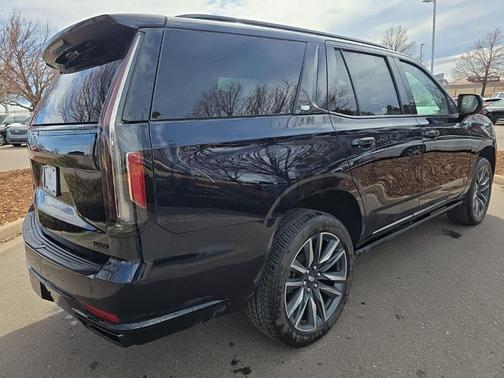 2023 Cadillac Escalade Sport Platinum