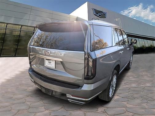 2026 Cadillac Escalade Luxury