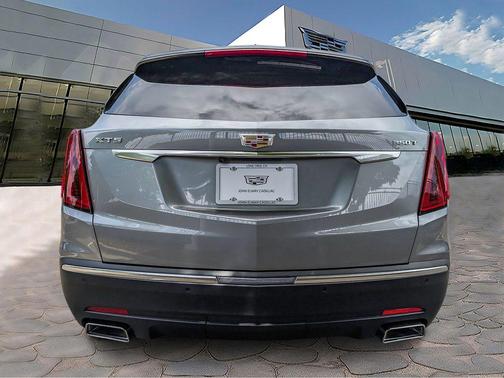 2025 Cadillac XT5 Luxury
