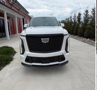 Crystal White Tri-Coat 2025 Cadillac Escalade V-Series