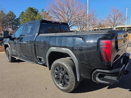 2024 GMC Sierra 2500 AT4