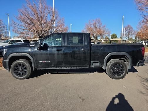 2024 GMC Sierra 2500 AT4