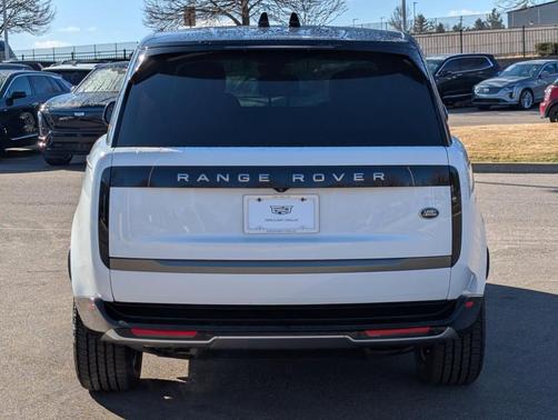2023 Land Rover Range Rover P530 SE