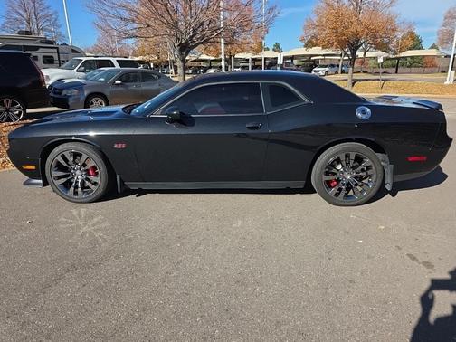 2013 Dodge Challenger SRT8