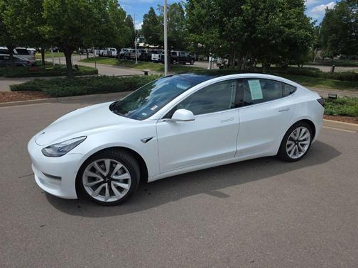 2019 Tesla Model 3 Long Range