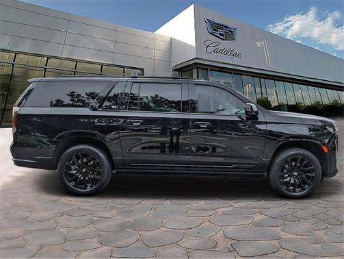 2023 Cadillac Escalade ESV Sport Platinum