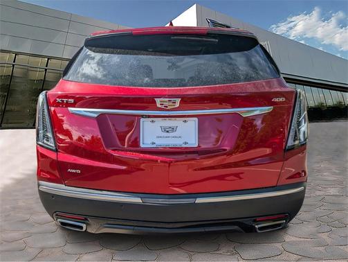 2025 Cadillac XT5 Sport