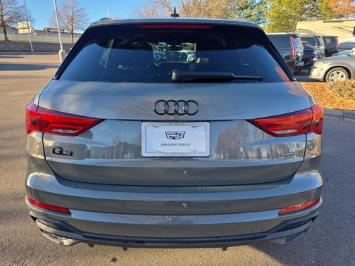 2024 Audi Q3 45 S line Premium