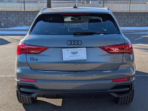 2024 Audi Q3 45 S line Premium