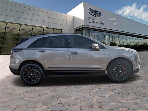 2022 Cadillac XT5 Sport